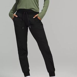 Lululemon dance studio joggers